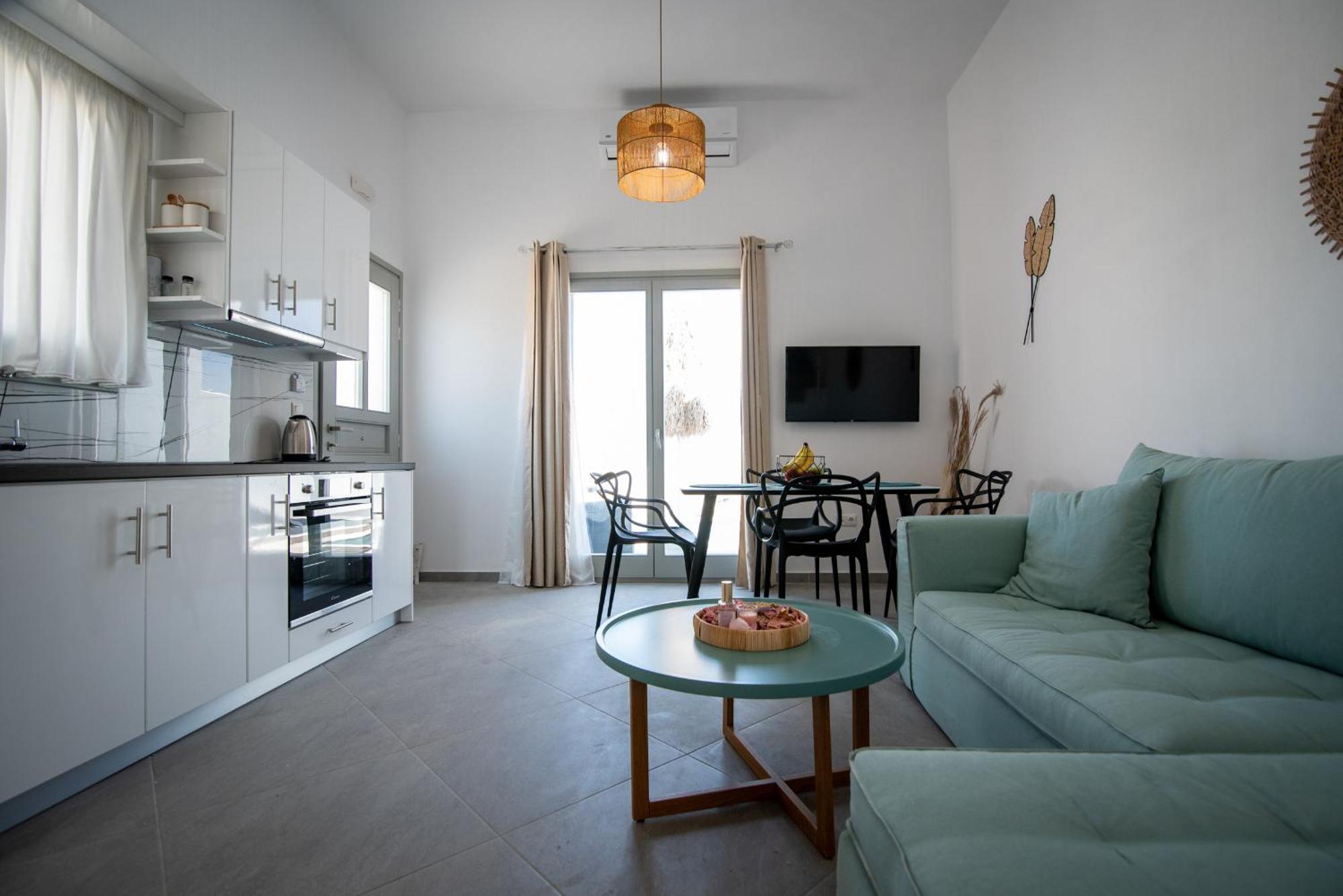 Mint&Melon Villa Naxos City ภายนอก รูปภาพ