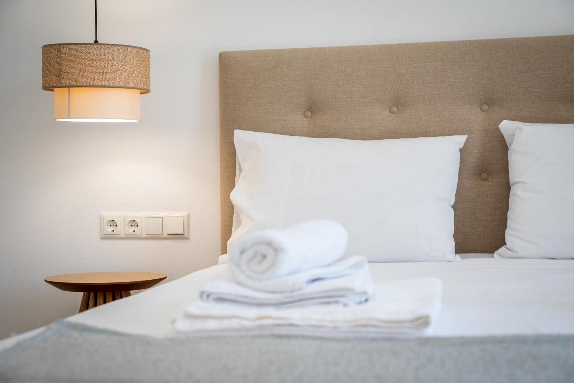 Mint&Melon Villa Naxos City ภายนอก รูปภาพ