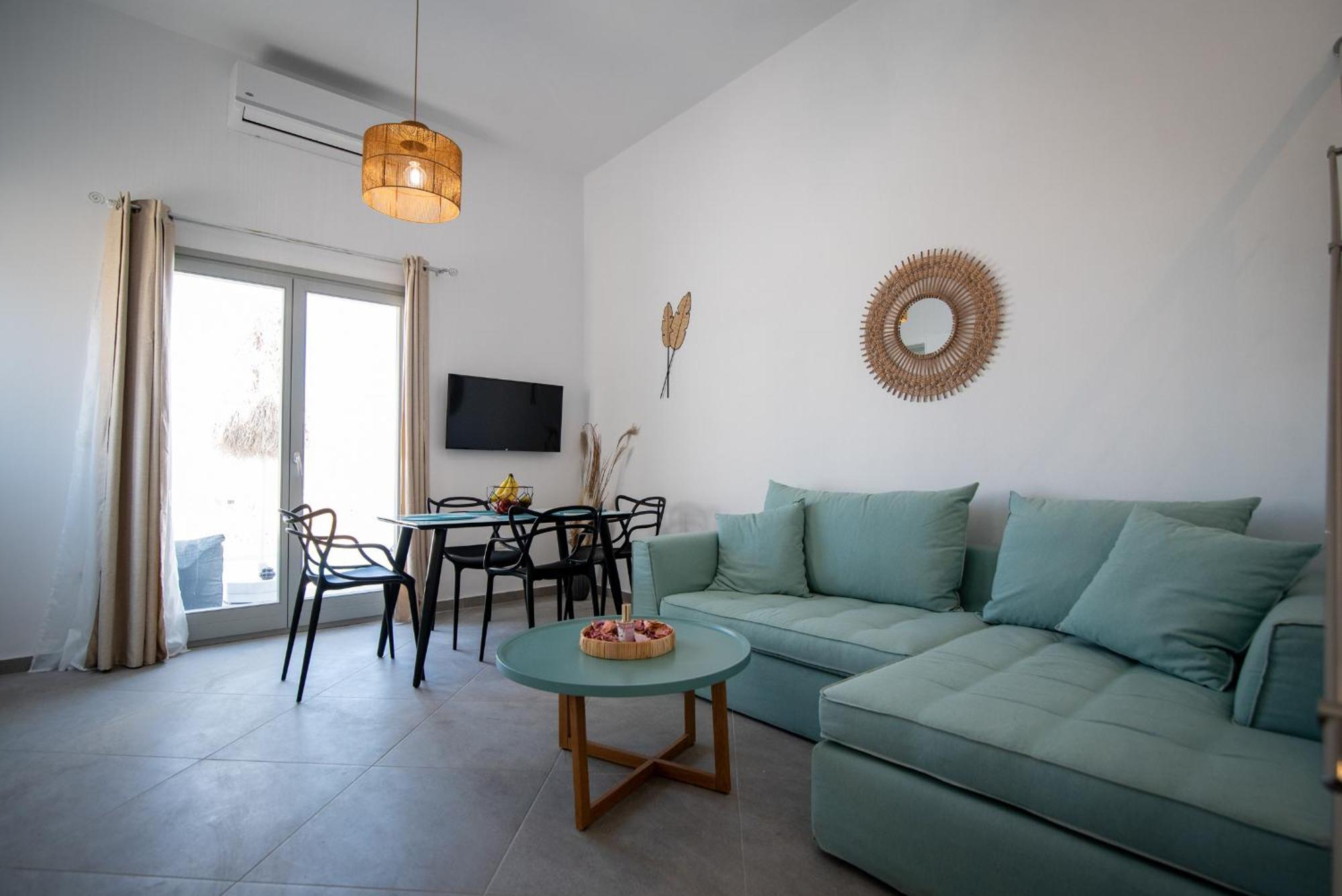 Mint&Melon Villa Naxos City ภายนอก รูปภาพ